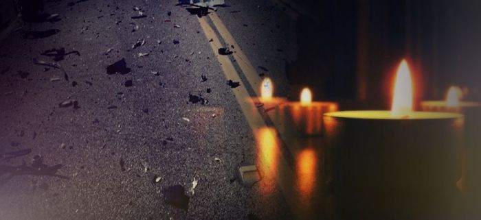 Φονική ανατροπή φορτηγού και εικόνες σοκ στην εθνική