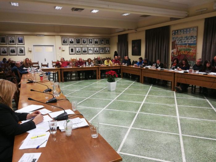 Με 70 θέματα συνεδριάζει το Δημοτικό Συμβούλιο Χανίων
