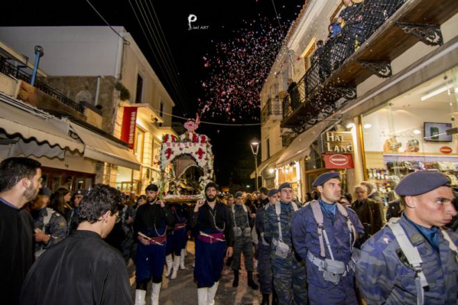Η Ακολουθία του Επιταφίου στην Μητρόπολη Χανίων