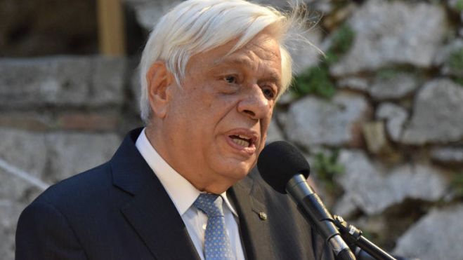 &Sigma;&tau;&omicron;&nu; &Alpha;&pi;&omicron;&kappa;ό&rho;&omega;&nu;&alpha; &omicron; &Pi;&rho;ό&epsilon;&delta;&rho;&omicron;&sigmaf; &tau;&eta;&sigmaf; &Delta;&eta;&mu;&omicron;&kappa;&rho;&alpha;&tau;ί&alpha;&sigmaf; &tau;&eta;&nu; &Kappa;&upsilon;&rho;&iota;&alpha;&kappa;ή