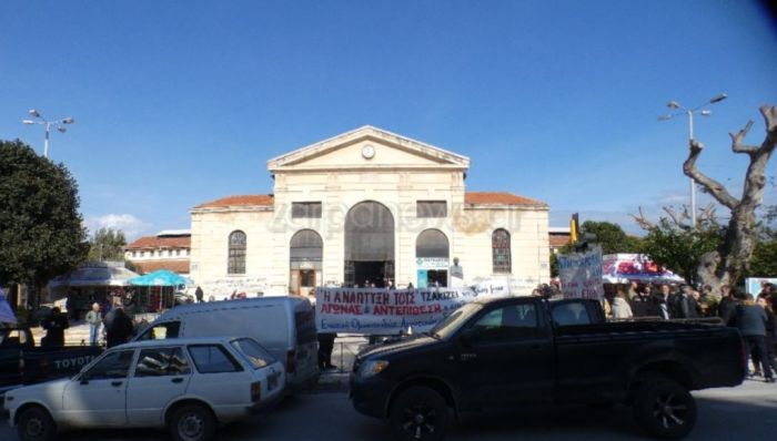 Στους δρόμους οι αγρότες στα Χανιά