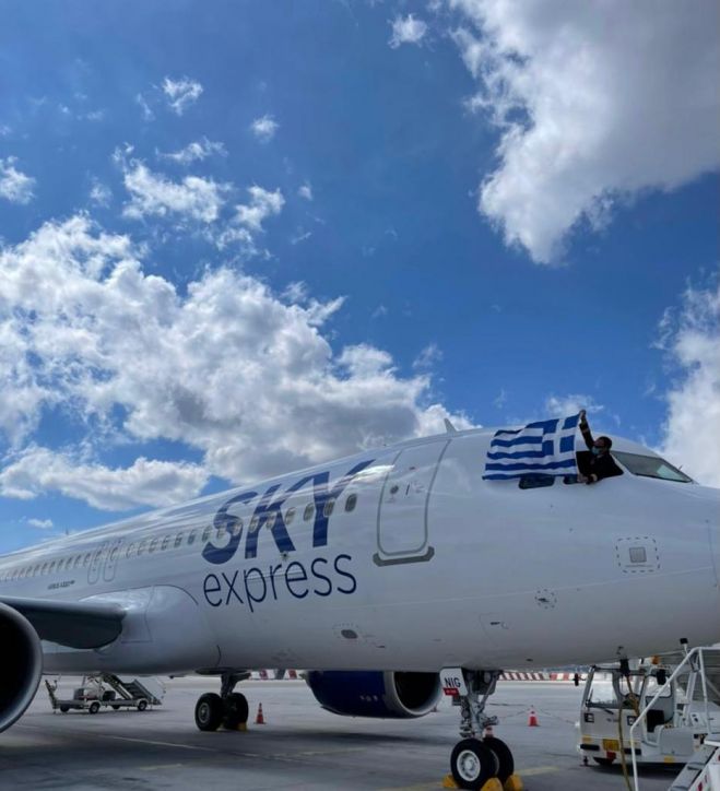 &laquo;1821&raquo; &kappa;&alpha;&iota; &laquo;Freedom&raquo;, &tau;&alpha; &omicron;&nu;ό&mu;&alpha;&tau;&alpha; &tau;&omega;&nu; &delta;ύ&omicron; &nu;έ&omega;&nu; Airbus &Alpha;320neo &pi;&omicron;&upsilon; &pi;&alpha;&rho;&alpha;&lambda;&alpha;&mu;&beta;ά&nu;&epsilon;&iota; &eta; SKY express.