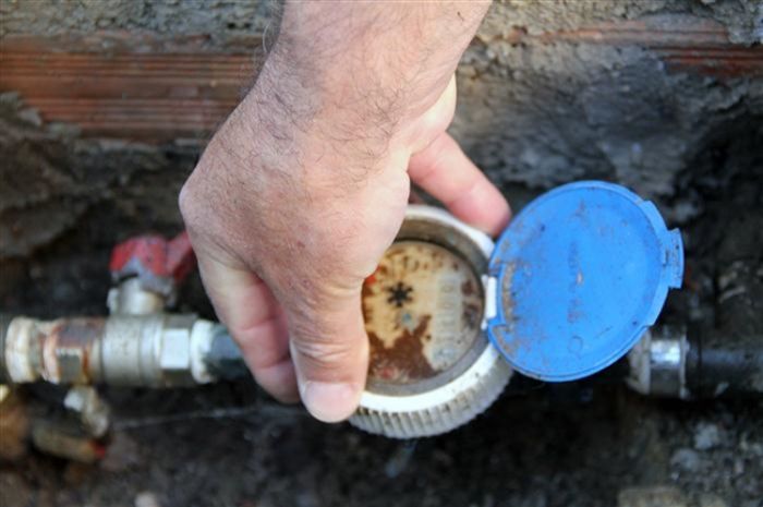 Εξιχνιάστηκαν δέκα υποθέσεις κλοπών υδρομετρητών