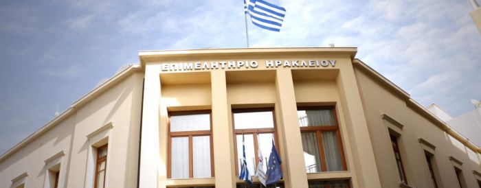 Σύσκεψη εντός… ένταση εκτός