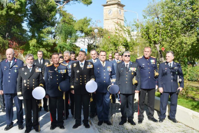 Τιμήθηκε η Ημέρα των Ενόπλων Δυνάμεων στα Χανιά