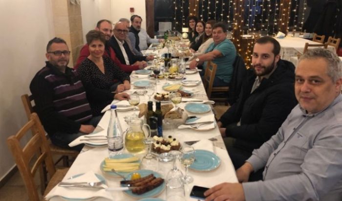 Δείπνο σε δημοσιογράφους παρέθεσε ο Δήμαρχος Χανίων