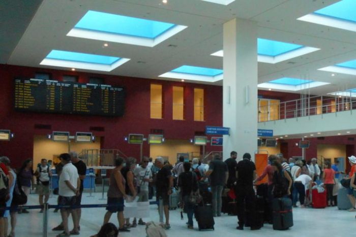 ΣΤΟ ΔΡΟΜΟ ΓΙΑ ΤΗΝ ΠΑΤΡΙΔΑ ΤΟΥΣ 23 ΙΤΑΛΟΙ ΓΙΑΤΡΟΙ
