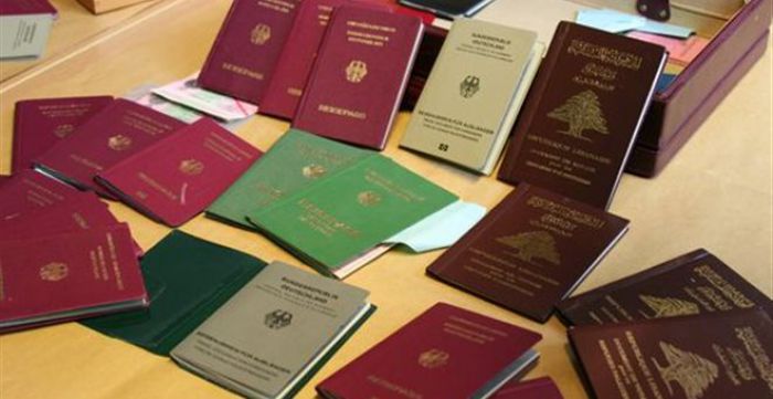 "Βροχή" συλλήψεων για πλαστά διαβατήρια στην Κρήτη
