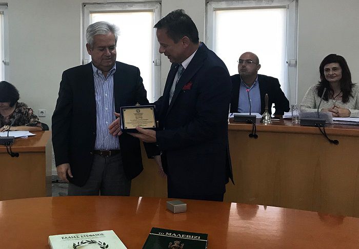 Τον καθηγητή Αριστείδη Τσατσάκη Βράβευσε το Δημοτικό Συμβούλιο Μαλεβιζίου