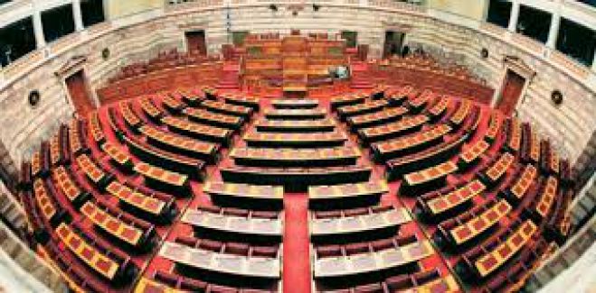 Κορυφώνεται η «μάχη» στη Βουλή για το πολυνομοσχέδιο