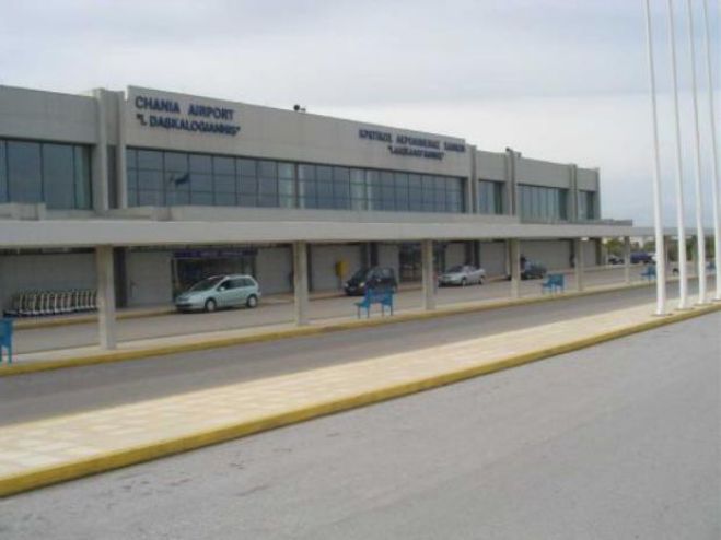 Πήγαν να κάνουν “έξωση” στη Fraport από το αεροδρόμιο Χανίων