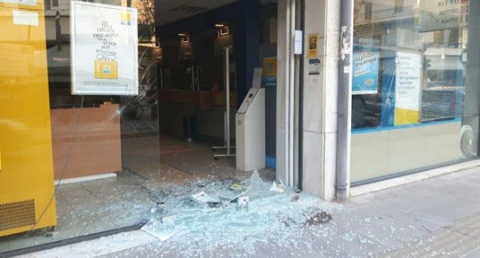Επεισόδια με αφορμή τα εγκαίνια των γραφείων της Χ.Α.