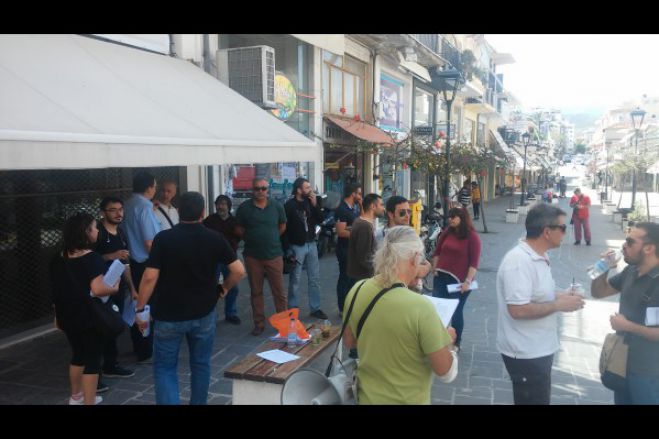 ΣΤΑ ΧΑΝΙΑ Συγκέντρωση διαμαρτυρίας για το άνοιγμα καταστημάτων 30 Κυριακές το χρόνο