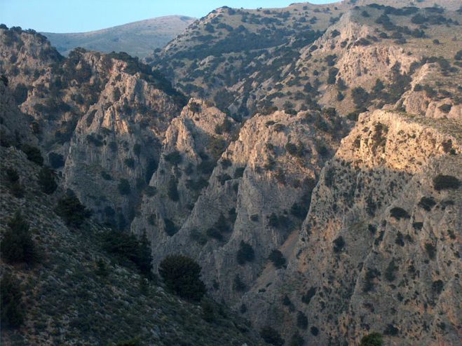 Τουρίστρια τραυματίστηκε μέσα στο φαράγγι της Ίμπρου