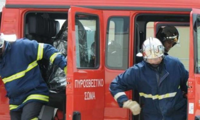 &Epsilon;&rho;&gamma;ά&tau;&eta;&sigmaf; έ&pi;&epsilon;&sigma;&epsilon; &sigma;&epsilon; &phi;&rho;&epsilon;ά&tau;&iota;&omicron; &omicron;&iota;&kappa;&omicron;&delta;&omicron;&mu;ή&sigmaf; &sigma;&tau;&alpha; &Chi;&alpha;&nu;&iota;ά