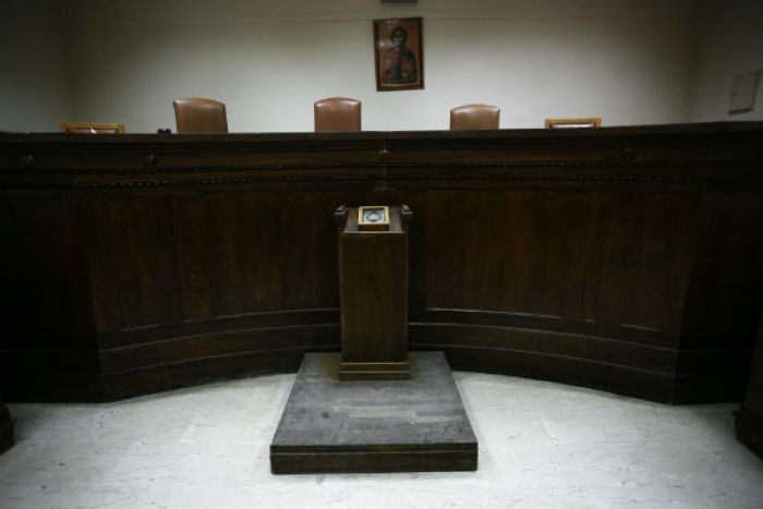 Στο σκαμνί Kρητικός για το βιασμό της ανάπηρης γιαγιάς