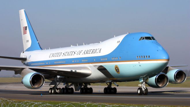 Στη Βάση των ΗΠΑ στο Ακρωτήρι το δεύτερο Air-Force One