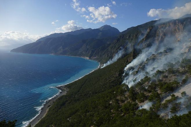 Απομονωμένοι οι κάτοικοι της Αγίας Ρουμέλης.
