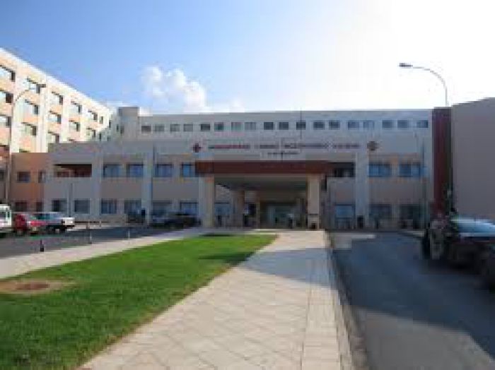 Κρίσιμες ώρες για 49χρονο οικοδόμο